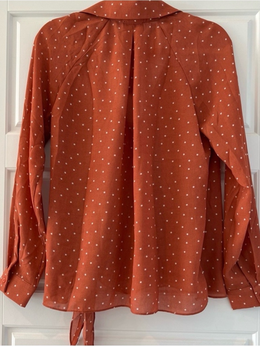 🌟 HEM & THREAD Flowy Star Wrap Blouse with Tie - Picture 3 of 7